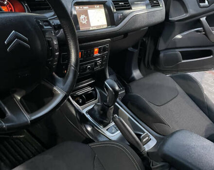 Сірий Сітроен С5, об'ємом двигуна 1.56 л та пробігом 247 тис. км за 7400 $, фото 17 на Automoto.ua