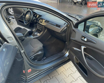 Сірий Сітроен С5, об'ємом двигуна 1.56 л та пробігом 247 тис. км за 7400 $, фото 26 на Automoto.ua