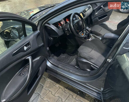 Сірий Сітроен С5, об'ємом двигуна 1.56 л та пробігом 247 тис. км за 7400 $, фото 15 на Automoto.ua