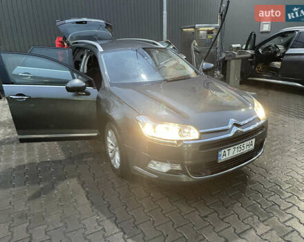 Сірий Сітроен С5, об'ємом двигуна 1.56 л та пробігом 247 тис. км за 7400 $, фото 13 на Automoto.ua