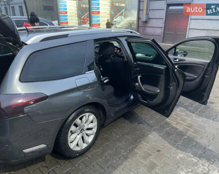 Сірий Сітроен С5, об'ємом двигуна 1.56 л та пробігом 247 тис. км за 7400 $, фото 16 на Automoto.ua