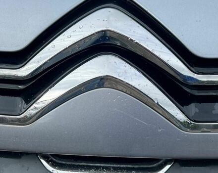 Сірий Сітроен С5, об'ємом двигуна 1.6 л та пробігом 83 тис. км за 23900 $, фото 8 на Automoto.ua