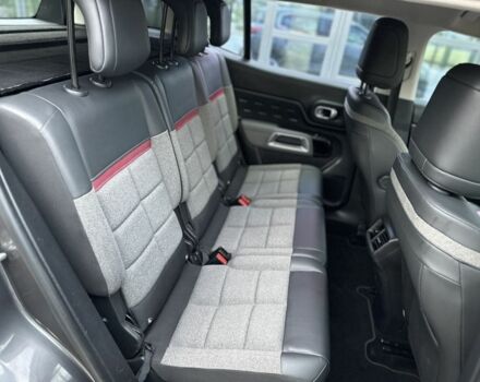 Серый Ситроен С5, объемом двигателя 1.5 л и пробегом 175 тыс. км за 19500 $, фото 17 на Automoto.ua