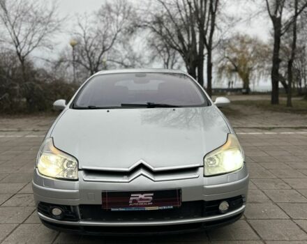 Серый Ситроен С5, объемом двигателя 2 л и пробегом 214 тыс. км за 3500 $, фото 2 на Automoto.ua
