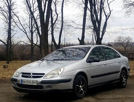 Серый Ситроен С5, объемом двигателя 1.7 л и пробегом 200 тыс. км за 2950 $, фото 1 на Automoto.ua