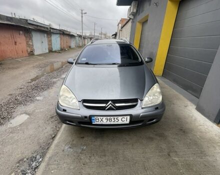 Серый Ситроен С5, объемом двигателя 2 л и пробегом 322 тыс. км за 3400 $, фото 1 на Automoto.ua