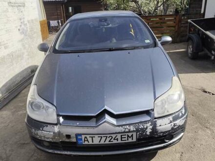 Ситроен С5 2005 в Сарнах на Automoto.ua Серый Ситроен С5, объемом двигателя 2 л и пробегом 352 тыс. км за 3100 $, фото 1 на Automoto.ua