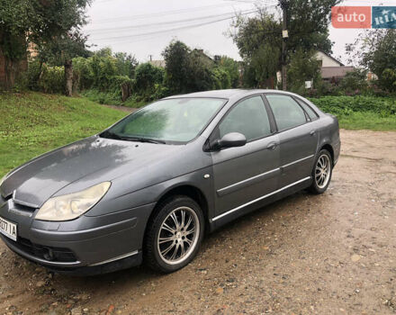 Сірий Сітроен С5, об'ємом двигуна 2.2 л та пробігом 280 тис. км за 4300 $, фото 1 на Automoto.ua