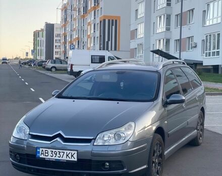 Сірий Сітроен С5, об'ємом двигуна 2.2 л та пробігом 300 тис. км за 5000 $, фото 1 на Automoto.ua