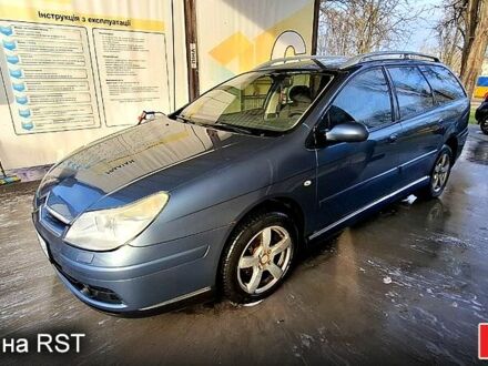 Серый Ситроен С5, объемом двигателя 2 л и пробегом 360 тыс. км за 3900 $, фото 1 на Automoto.ua