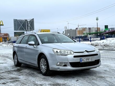 Серый Ситроен С5, объемом двигателя 2 л и пробегом 31000 тыс. км за 5000 $, фото 1 на Automoto.ua