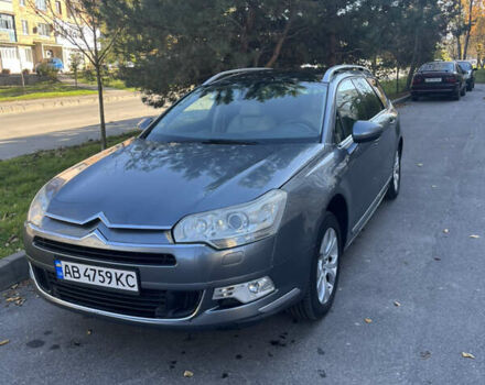 Сітроен С5 2008 у Вінниці на Automoto.ua Сірий Сітроен С5, об'ємом двигуна 2.7 л та пробігом 243 тис. км за 8200 $, фото 1 на Automoto.ua