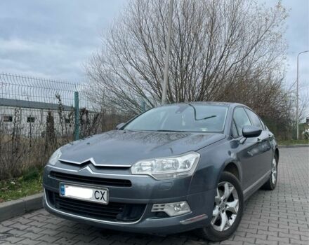 Серый Ситроен С5, объемом двигателя 1.6 л и пробегом 270 тыс. км за 5600 $, фото 1 на Automoto.ua