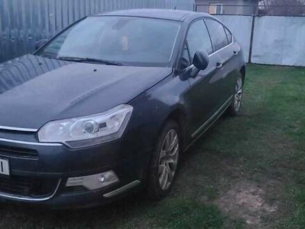 Серый Ситроен С5, объемом двигателя 2 л и пробегом 430 тыс. км за 4999 $, фото 1 на Automoto.ua