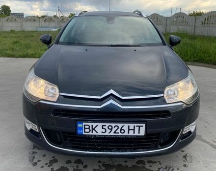 Серый Ситроен С5, объемом двигателя 2 л и пробегом 298 тыс. км за 7700 $, фото 1 на Automoto.ua