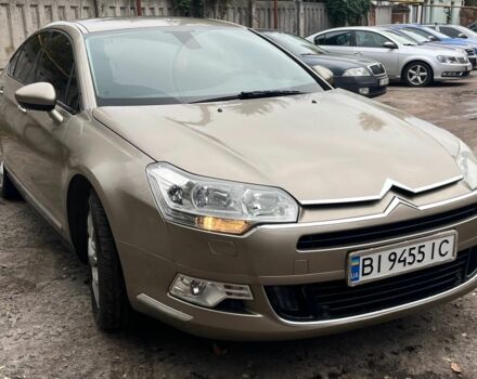 Серый Ситроен С5, объемом двигателя 1.6 л и пробегом 228 тыс. км за 6100 $, фото 1 на Automoto.ua
