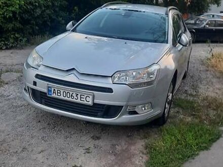 Ситроен С5 2010 в Виннице на Automoto.ua Серый Ситроен С5, объемом двигателя 2 л и пробегом 236 тыс. км за 7000 $, фото 1 на Automoto.ua