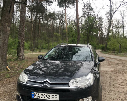 Серый Ситроен С5, объемом двигателя 1.6 л и пробегом 220 тыс. км за 7000 $, фото 1 на Automoto.ua