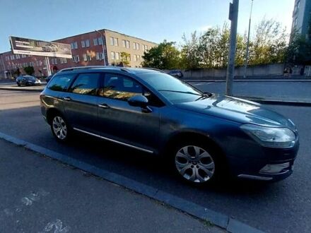 Ситроен С5 2010 в Одессе на Automoto.ua Серый Ситроен С5, объемом двигателя 2 л и пробегом 387 тыс. км за 5799 $, фото 1 на Automoto.ua
