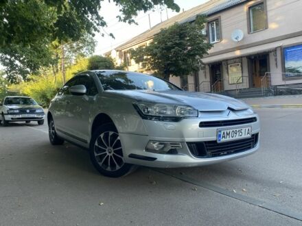 Ситроен С5 2010 в Радомышле на Automoto.ua Серый Ситроен С5, объемом двигателя 0 л и пробегом 281 тыс. км за 5600 $, фото 1 на Automoto.ua