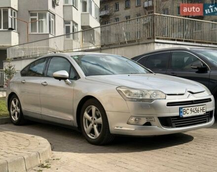 Серый Ситроен С5, объемом двигателя 2 л и пробегом 196 тыс. км за 6899 $, фото 1 на Automoto.ua