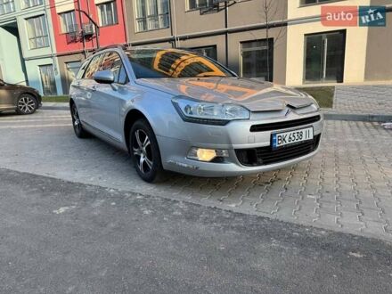 Ситроен С5 2011 в Ровно на Automoto.ua Серый Ситроен С5, объемом двигателя 1.56 л и пробегом 300 тыс. км за 5700 $, фото 1 на Automoto.ua