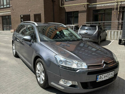 Ситроен С5 2011 в Хмельницком на Automoto.ua Серый Ситроен С5, объемом двигателя 2 л и пробегом 294 тыс. км за 6700 $, фото 1 на Automoto.ua