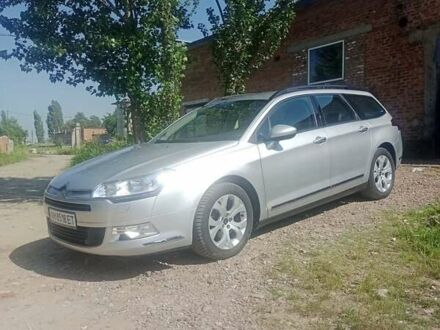 Сітроен С5 2011 у Житомирі на Automoto.ua Сірий Сітроен С5, об'ємом двигуна 1.6 л та пробігом 248 тис. км за 8400 $, фото 1 на Automoto.ua