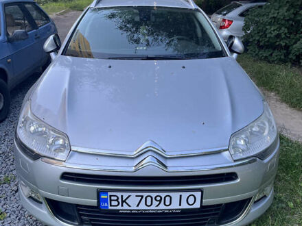Сітроен С5 2013 у Рівному на Automoto.ua Сірий Сітроен С5, об'ємом двигуна 1.56 л та пробігом 202 тис. км за 7500 $, фото 1 на Automoto.ua