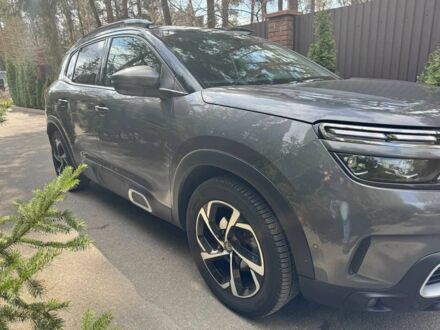 Сітроен С5 2019 у Києві на Automoto.ua Сірий Сітроен С5, об'ємом двигуна 2 л та пробігом 165 тис. км за 513 $, фото 1 на Automoto.ua
