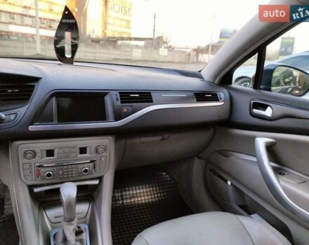 Синий Ситроен С5, объемом двигателя 2.7 л и пробегом 303 тыс. км за 6700 $, фото 11 на Automoto.ua