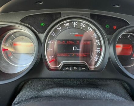 Синий Ситроен С5, объемом двигателя 2 л и пробегом 322 тыс. км за 3799 $, фото 6 на Automoto.ua