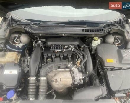 Синий Ситроен С5, объемом двигателя 1.6 л и пробегом 280 тыс. км за 8000 $, фото 5 на Automoto.ua