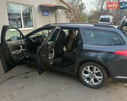 Синий Ситроен С5, объемом двигателя 1.6 л и пробегом 214 тыс. км за 7000 $, фото 4 на Automoto.ua