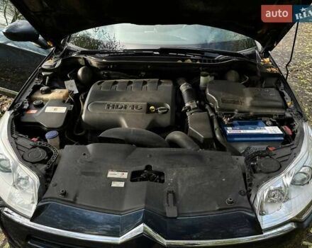 Синій Сітроен С5, об'ємом двигуна 2 л та пробігом 251 тис. км за 6400 $, фото 8 на Automoto.ua