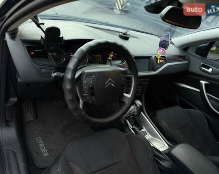 Синій Сітроен С5, об'ємом двигуна 2 л та пробігом 310 тис. км за 5200 $, фото 17 на Automoto.ua