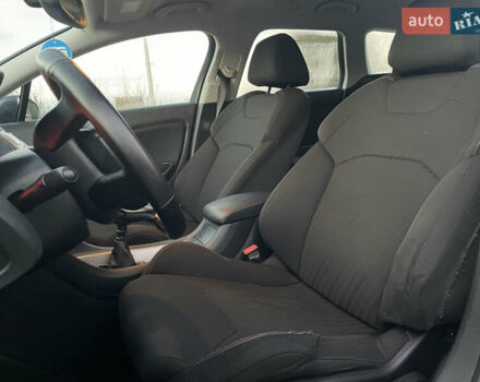 Синий Ситроен С5, объемом двигателя 2 л и пробегом 212 тыс. км за 5500 $, фото 6 на Automoto.ua