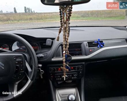 Синий Ситроен С5, объемом двигателя 2 л и пробегом 304 тыс. км за 7250 $, фото 13 на Automoto.ua