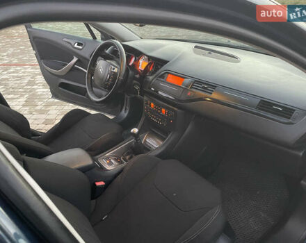 Синий Ситроен С5, объемом двигателя 2 л и пробегом 212 тыс. км за 5500 $, фото 9 на Automoto.ua