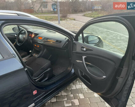 Синий Ситроен С5, объемом двигателя 2 л и пробегом 212 тыс. км за 5500 $, фото 10 на Automoto.ua