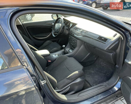 Синий Ситроен С5, объемом двигателя 2 л и пробегом 211 тыс. км за 6600 $, фото 9 на Automoto.ua