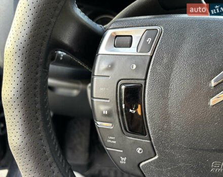 Синий Ситроен С5, объемом двигателя 1.6 л и пробегом 364 тыс. км за 5550 $, фото 7 на Automoto.ua