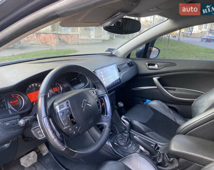 Синий Ситроен С5, объемом двигателя 1.56 л и пробегом 435 тыс. км за 4799 $, фото 27 на Automoto.ua