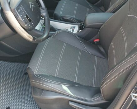 Синий Ситроен С5, объемом двигателя 1.6 л и пробегом 255 тыс. км за 6800 $, фото 4 на Automoto.ua