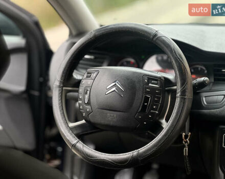 Синій Сітроен С5, об'ємом двигуна 2 л та пробігом 275 тис. км за 6350 $, фото 11 на Automoto.ua