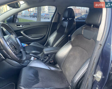 Синий Ситроен С5, объемом двигателя 1.56 л и пробегом 435 тыс. км за 4799 $, фото 32 на Automoto.ua