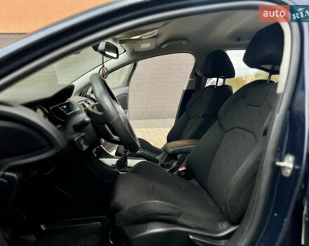 Синий Ситроен С5, объемом двигателя 2 л и пробегом 275 тыс. км за 6800 $, фото 20 на Automoto.ua