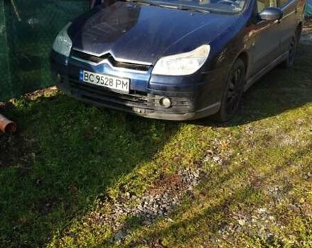 Синий Ситроен С5, объемом двигателя 2 л и пробегом 320 тыс. км за 3000 $, фото 1 на Automoto.ua