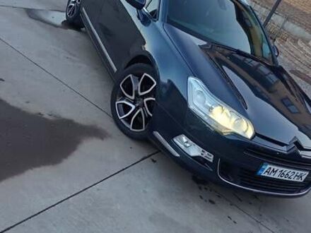 Сітроен С5 2010 у Бердичеве на Automoto.ua Синій Сітроен С5, об'ємом двигуна 2 л та пробігом 288 тис. км за 8100 $, фото 1 на Automoto.ua