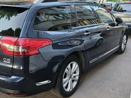 Сітроен С5 2011 у Житомирі на Automoto.ua Синій Сітроен С5, об'ємом двигуна 1.6 л та пробігом 119 тис. км за 7950 $, фото 1 на Automoto.ua